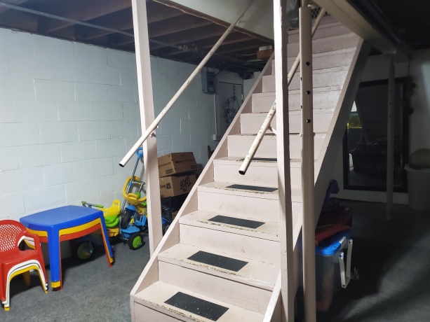 6858 Safford, ROCKFORD, Illinois 61101, 5 Bedrooms Bedrooms, ,2 BathroomsBathrooms,House,For Sale,Safford,202600639