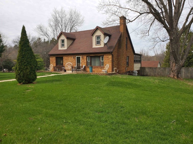 6858 Safford, ROCKFORD, Illinois 61101, 5 Bedrooms Bedrooms, ,2 BathroomsBathrooms,House,For Sale,Safford,202600639
