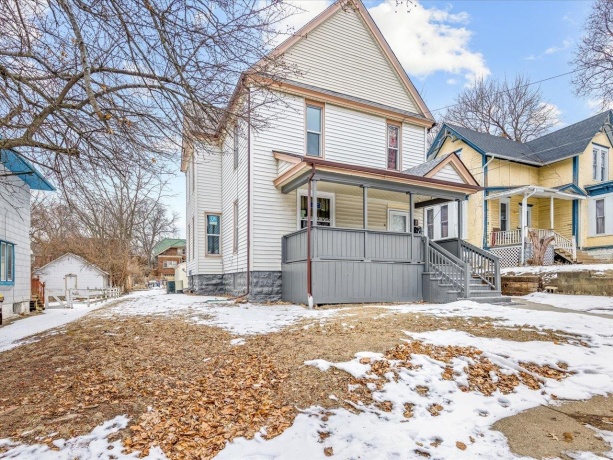 1128 Grant, ROCKFORD, Illinois 61103, ,2 Units,For Sale,Grant,202600637