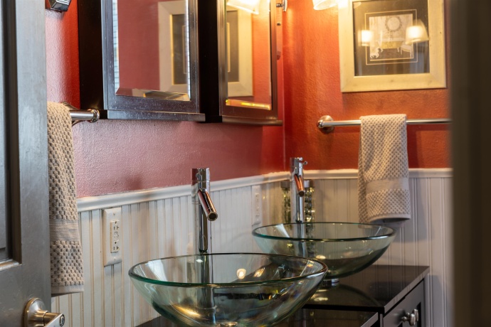 800 Monroe, HANOVER, Illinois 61041, 3 Bedrooms Bedrooms, ,2 BathroomsBathrooms,House,For Sale,Monroe,202600644