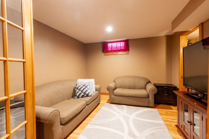 800 Monroe, HANOVER, Illinois 61041, 3 Bedrooms Bedrooms, ,2 BathroomsBathrooms,House,For Sale,Monroe,202600644