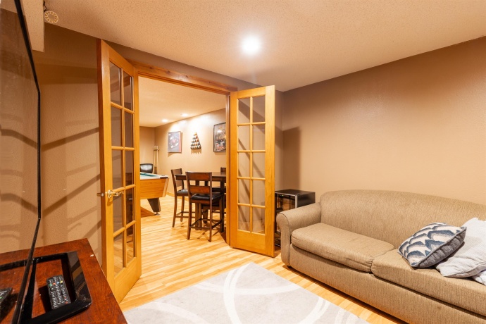 800 Monroe, HANOVER, Illinois 61041, 3 Bedrooms Bedrooms, ,2 BathroomsBathrooms,House,For Sale,Monroe,202600644