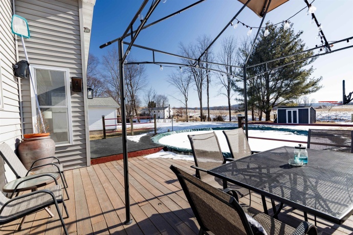 800 Monroe, HANOVER, Illinois 61041, 3 Bedrooms Bedrooms, ,2 BathroomsBathrooms,House,For Sale,Monroe,202600644