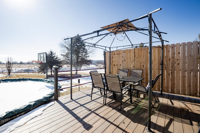 800 Monroe, HANOVER, Illinois 61041, 3 Bedrooms Bedrooms, ,2 BathroomsBathrooms,House,For Sale,Monroe,202600644