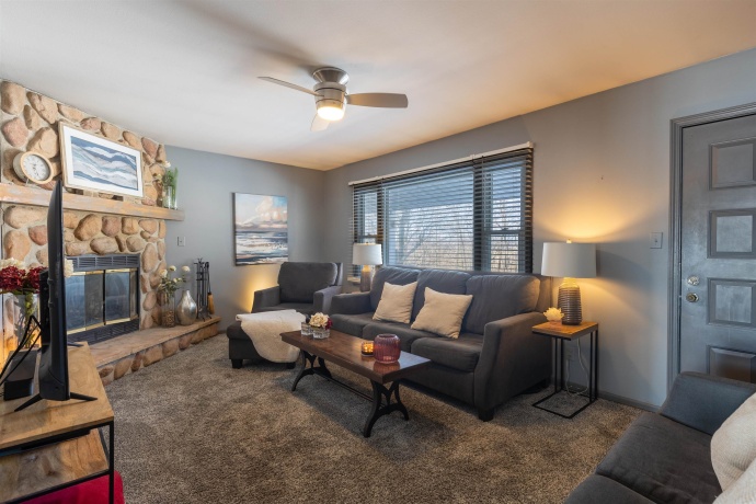 800 Monroe, HANOVER, Illinois 61041, 3 Bedrooms Bedrooms, ,2 BathroomsBathrooms,House,For Sale,Monroe,202600644