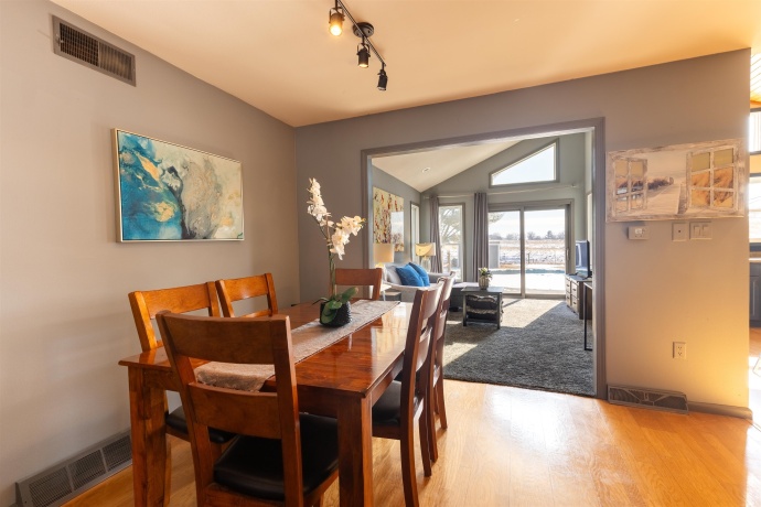 800 Monroe, HANOVER, Illinois 61041, 3 Bedrooms Bedrooms, ,2 BathroomsBathrooms,House,For Sale,Monroe,202600644