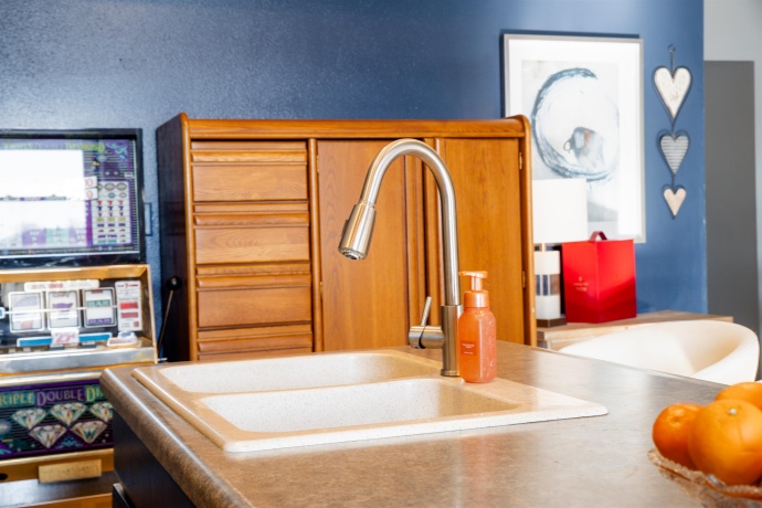 800 Monroe, HANOVER, Illinois 61041, 3 Bedrooms Bedrooms, ,2 BathroomsBathrooms,House,For Sale,Monroe,202600644