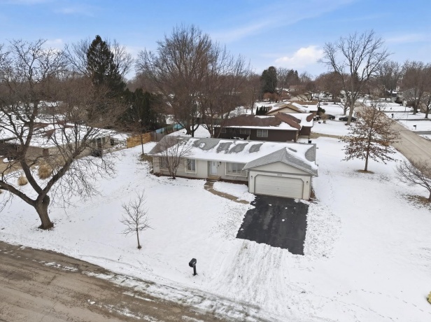 3560 Montlake, ROCKFORD, Illinois 61114, 3 Bedrooms Bedrooms, ,2 BathroomsBathrooms,House,For Sale,Montlake,202600645