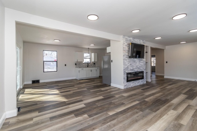 7604 2nd, MACHESNEY PARK, Illinois 61115, 4 Bedrooms Bedrooms, ,3 BathroomsBathrooms,House,For Sale,2nd,202600502