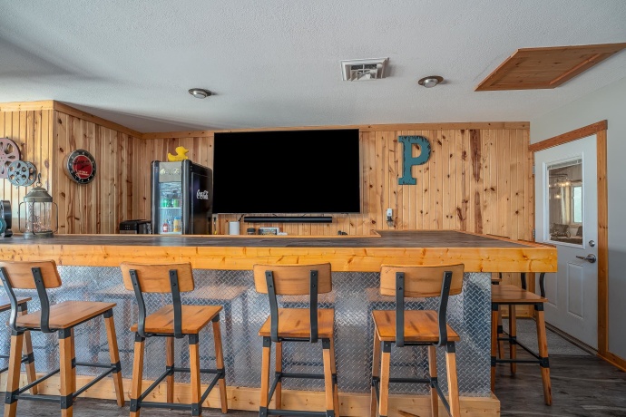 1012 VIADUCT, SAVANNA, Illinois 61074, 2 Bedrooms Bedrooms, ,2 BathroomsBathrooms,House,For Sale,VIADUCT,202600647