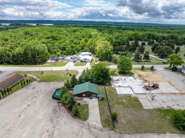 1012 VIADUCT, SAVANNA, Illinois 61074, 2 Bedrooms Bedrooms, ,2 BathroomsBathrooms,House,For Sale,VIADUCT,202600647