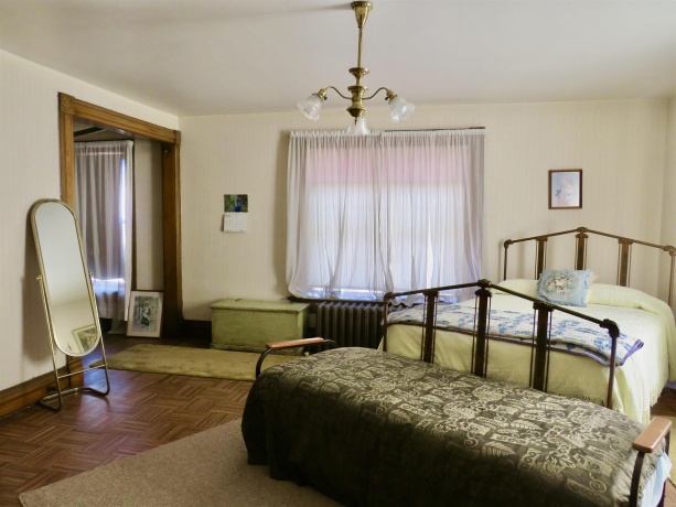 418 Broadway, GALENA, Illinois 61036, 3 Bedrooms Bedrooms, ,2 BathroomsBathrooms,House,For Sale,Broadway,202600649