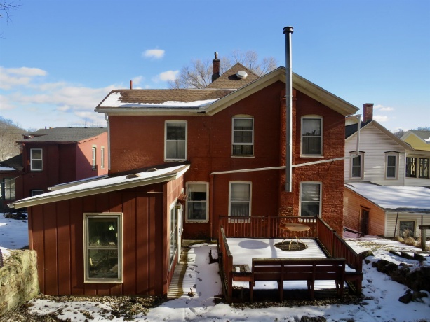 418 Broadway, GALENA, Illinois 61036, 3 Bedrooms Bedrooms, ,2 BathroomsBathrooms,House,For Sale,Broadway,202600649