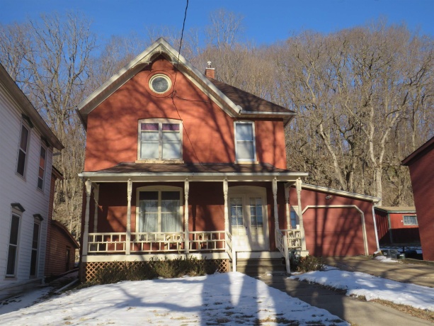 418 Broadway, GALENA, Illinois 61036, 3 Bedrooms Bedrooms, ,2 BathroomsBathrooms,House,For Sale,Broadway,202600649