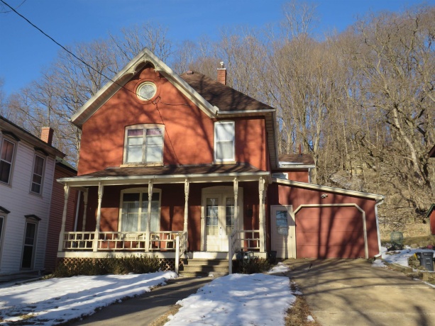 418 Broadway, GALENA, Illinois 61036, 3 Bedrooms Bedrooms, ,2 BathroomsBathrooms,House,For Sale,Broadway,202600649