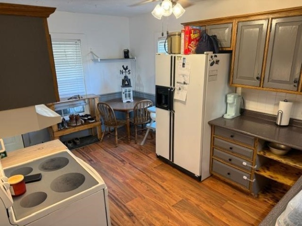 15 Adams, Cedarville, Illinois 61013, 2 Bedrooms Bedrooms, ,1 BathroomBathrooms,House,For Sale,Adams,202600652