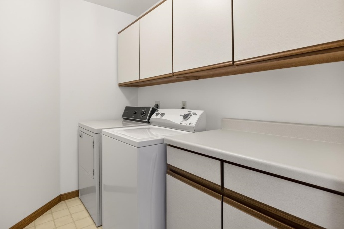 304 TRADING POST, ROCKTON, Illinois 61072, 2 Bedrooms Bedrooms, ,2 BathroomsBathrooms,Condominium,For Sale,TRADING POST,202600655