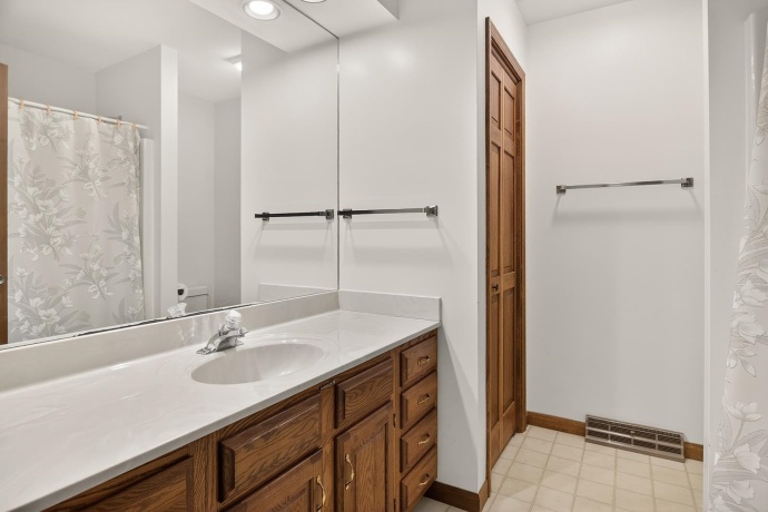 304 TRADING POST, ROCKTON, Illinois 61072, 2 Bedrooms Bedrooms, ,2 BathroomsBathrooms,Condominium,For Sale,TRADING POST,202600655