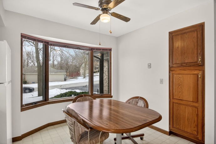 304 TRADING POST, ROCKTON, Illinois 61072, 2 Bedrooms Bedrooms, ,2 BathroomsBathrooms,Condominium,For Sale,TRADING POST,202600655