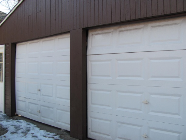 2308 Auburn, ROCKFORD, Illinois 61103, ,2 Units,For Sale,Auburn,202600657