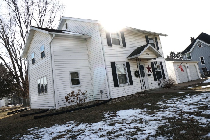 515 Hudson, STOCKTON, Illinois 61085, 3 Bedrooms Bedrooms, ,1 BathroomBathrooms,House,For Sale,Hudson,202600658