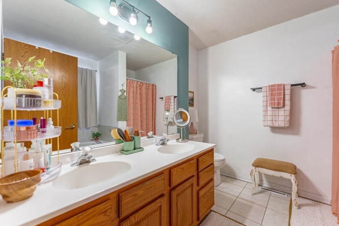 803 Nancys, BELVIDERE, Illinois 61008, 3 Bedrooms Bedrooms, ,2 BathroomsBathrooms,House,For Sale,Nancys,202600659