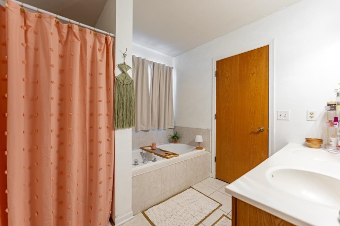 803 Nancys, BELVIDERE, Illinois 61008, 3 Bedrooms Bedrooms, ,2 BathroomsBathrooms,House,For Sale,Nancys,202600659