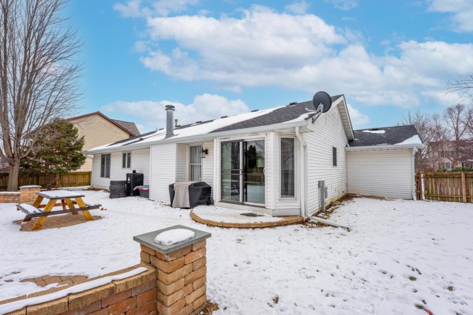 803 Nancys, BELVIDERE, Illinois 61008, 3 Bedrooms Bedrooms, ,2 BathroomsBathrooms,House,For Sale,Nancys,202600659