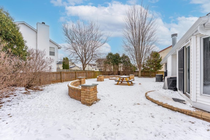 803 Nancys, BELVIDERE, Illinois 61008, 3 Bedrooms Bedrooms, ,2 BathroomsBathrooms,House,For Sale,Nancys,202600659