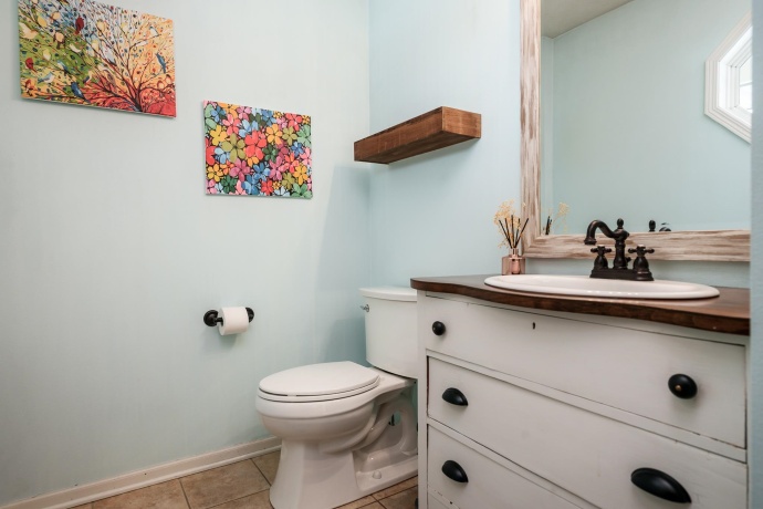 2501 Meadow View, ROCKFORD, Illinois 61102, 3 Bedrooms Bedrooms, ,2 BathroomsBathrooms,House,For Sale,Meadow View,202600660