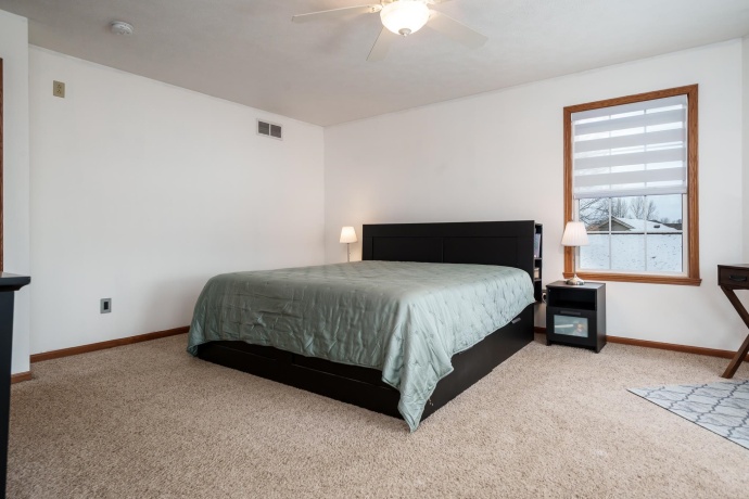 2501 Meadow View, ROCKFORD, Illinois 61102, 3 Bedrooms Bedrooms, ,2 BathroomsBathrooms,House,For Sale,Meadow View,202600660