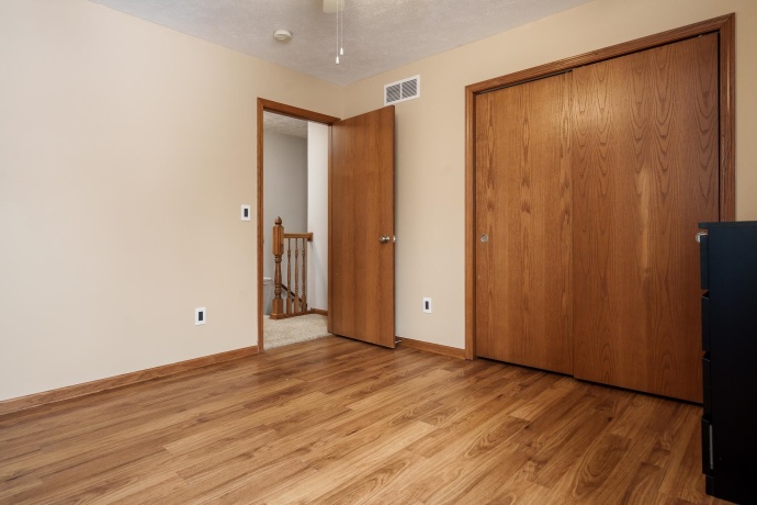 2501 Meadow View, ROCKFORD, Illinois 61102, 3 Bedrooms Bedrooms, ,2 BathroomsBathrooms,House,For Sale,Meadow View,202600660