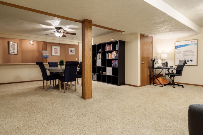 2501 Meadow View, ROCKFORD, Illinois 61102, 3 Bedrooms Bedrooms, ,2 BathroomsBathrooms,House,For Sale,Meadow View,202600660