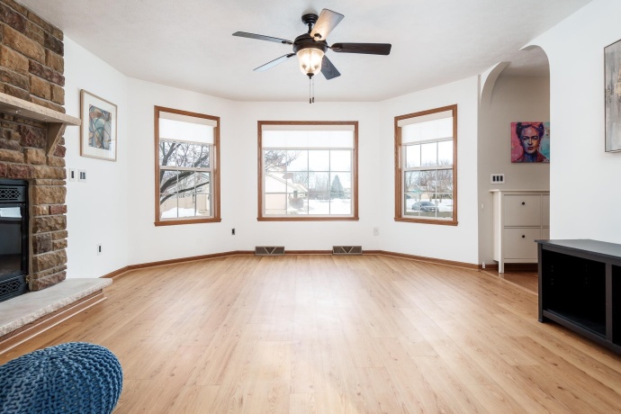 2501 Meadow View, ROCKFORD, Illinois 61102, 3 Bedrooms Bedrooms, ,2 BathroomsBathrooms,House,For Sale,Meadow View,202600660