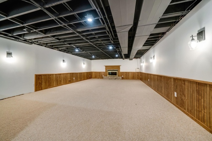 9345 Oakleaf, BYRON, Illinois 61010, 5 Bedrooms Bedrooms, ,3 BathroomsBathrooms,House,For Sale,Oakleaf,202600661