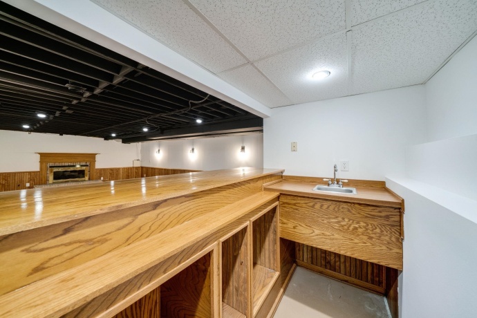 9345 Oakleaf, BYRON, Illinois 61010, 5 Bedrooms Bedrooms, ,3 BathroomsBathrooms,House,For Sale,Oakleaf,202600661