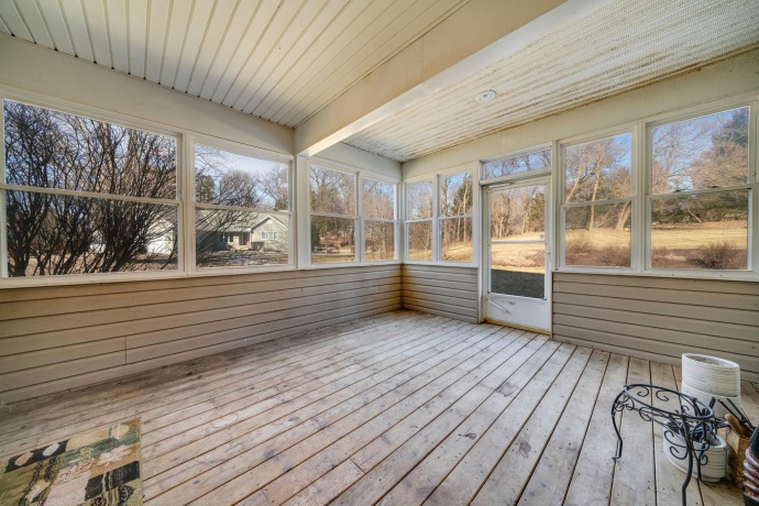 9345 Oakleaf, BYRON, Illinois 61010, 5 Bedrooms Bedrooms, ,3 BathroomsBathrooms,House,For Sale,Oakleaf,202600661