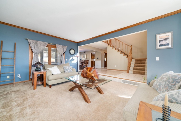 9345 Oakleaf, BYRON, Illinois 61010, 5 Bedrooms Bedrooms, ,3 BathroomsBathrooms,House,For Sale,Oakleaf,202600661