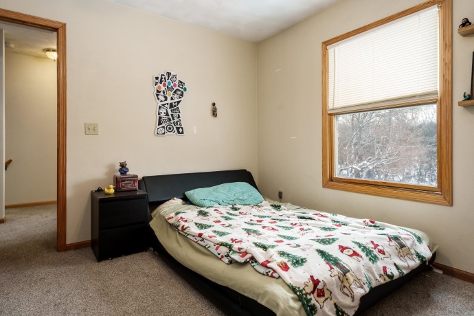 9511 Shore, MACHESNEY PARK, Illinois 61115, 3 Bedrooms Bedrooms, ,2 BathroomsBathrooms,House,For Sale,Shore,202600662