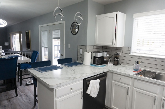 1101 Lindsay, JOLIET, Illinois 60431, 4 Bedrooms Bedrooms, ,3 BathroomsBathrooms,House,For Sale,Lindsay,202600664