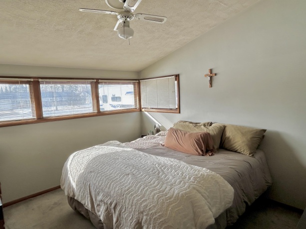 4010 HIGHCREST, ROCKFORD, Illinois 61107, 3 Bedrooms Bedrooms, ,1 BathroomBathrooms,House,For Sale,HIGHCREST,202600668