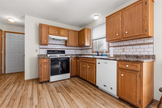 4193 Old Gate, ROCKFORD, Illinois 61109, 3 Bedrooms Bedrooms, ,2 BathroomsBathrooms,House,For Sale,Old Gate,202600379