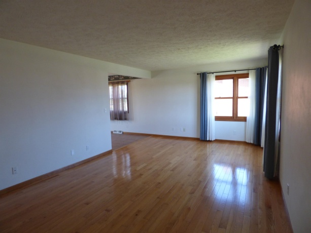 532 Ward, STOCKTON, Illinois 61085, 4 Bedrooms Bedrooms, ,3 BathroomsBathrooms,House,For Sale,Ward,202600669