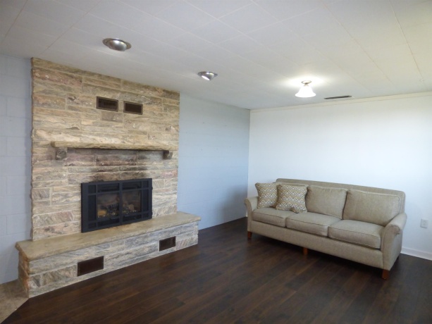 532 Ward, STOCKTON, Illinois 61085, 4 Bedrooms Bedrooms, ,3 BathroomsBathrooms,House,For Sale,Ward,202600669