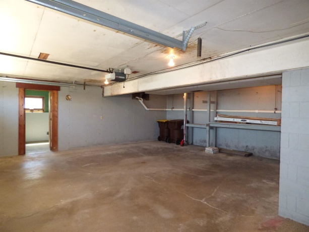 532 Ward, STOCKTON, Illinois 61085, 4 Bedrooms Bedrooms, ,3 BathroomsBathrooms,House,For Sale,Ward,202600669