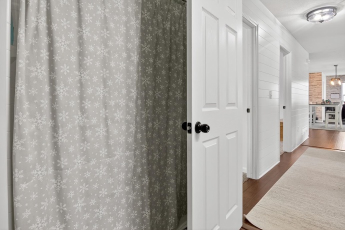 6915 Winterberry, LOVES PARK, Illinois 61111, 3 Bedrooms Bedrooms, ,2 BathroomsBathrooms,House,For Sale,Winterberry,202600674