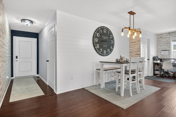 6915 Winterberry, LOVES PARK, Illinois 61111, 3 Bedrooms Bedrooms, ,2 BathroomsBathrooms,House,For Sale,Winterberry,202600674