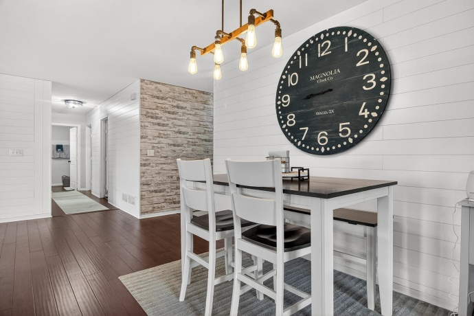 6915 Winterberry, LOVES PARK, Illinois 61111, 3 Bedrooms Bedrooms, ,2 BathroomsBathrooms,House,For Sale,Winterberry,202600674