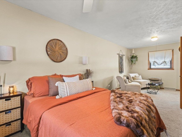 4533 Tenby, LOVES PARK, Illinois 61111, 2 Bedrooms Bedrooms, ,1 BathroomBathrooms,House,For Sale,Tenby,202600675