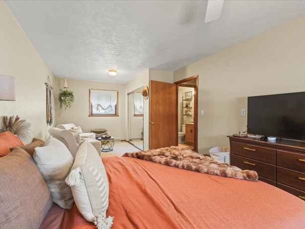 4533 Tenby, LOVES PARK, Illinois 61111, 2 Bedrooms Bedrooms, ,1 BathroomBathrooms,House,For Sale,Tenby,202600675